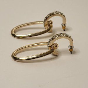 GOLD TONE DROP EARRINGS - Gift with a purchase of $ 75 or more.